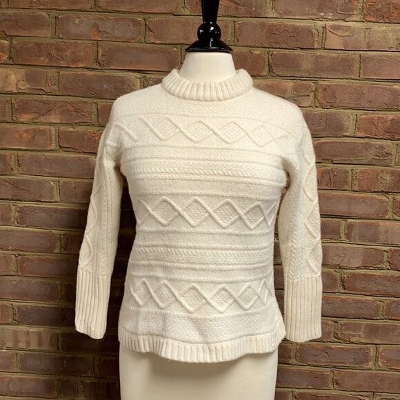 Vineyard Vines Cream Signature Fisherman Merino Wool Sweater - Picture 2 of 6